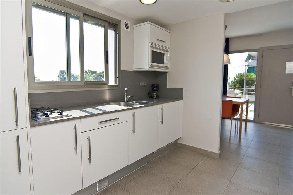 קסטלדפלס Apartamentos Castellmar מראה חיצוני תמונה