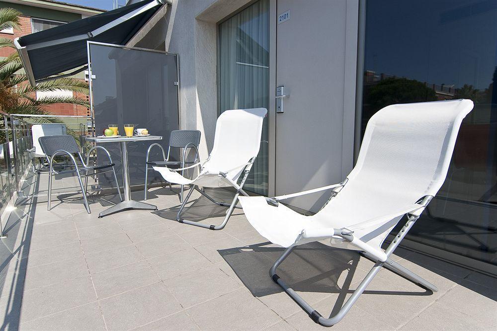 קסטלדפלס Apartamentos Castellmar מראה חיצוני תמונה